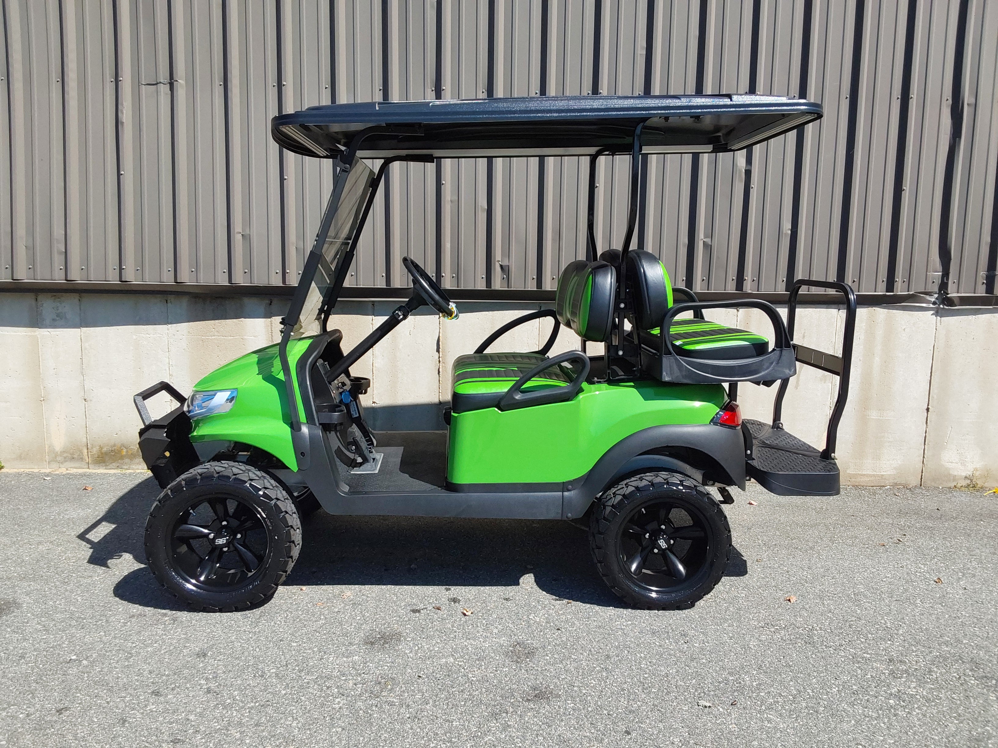 Used 2017 Club Car Phoenix Body Flooded Lead Acid Four Passenger Passangers