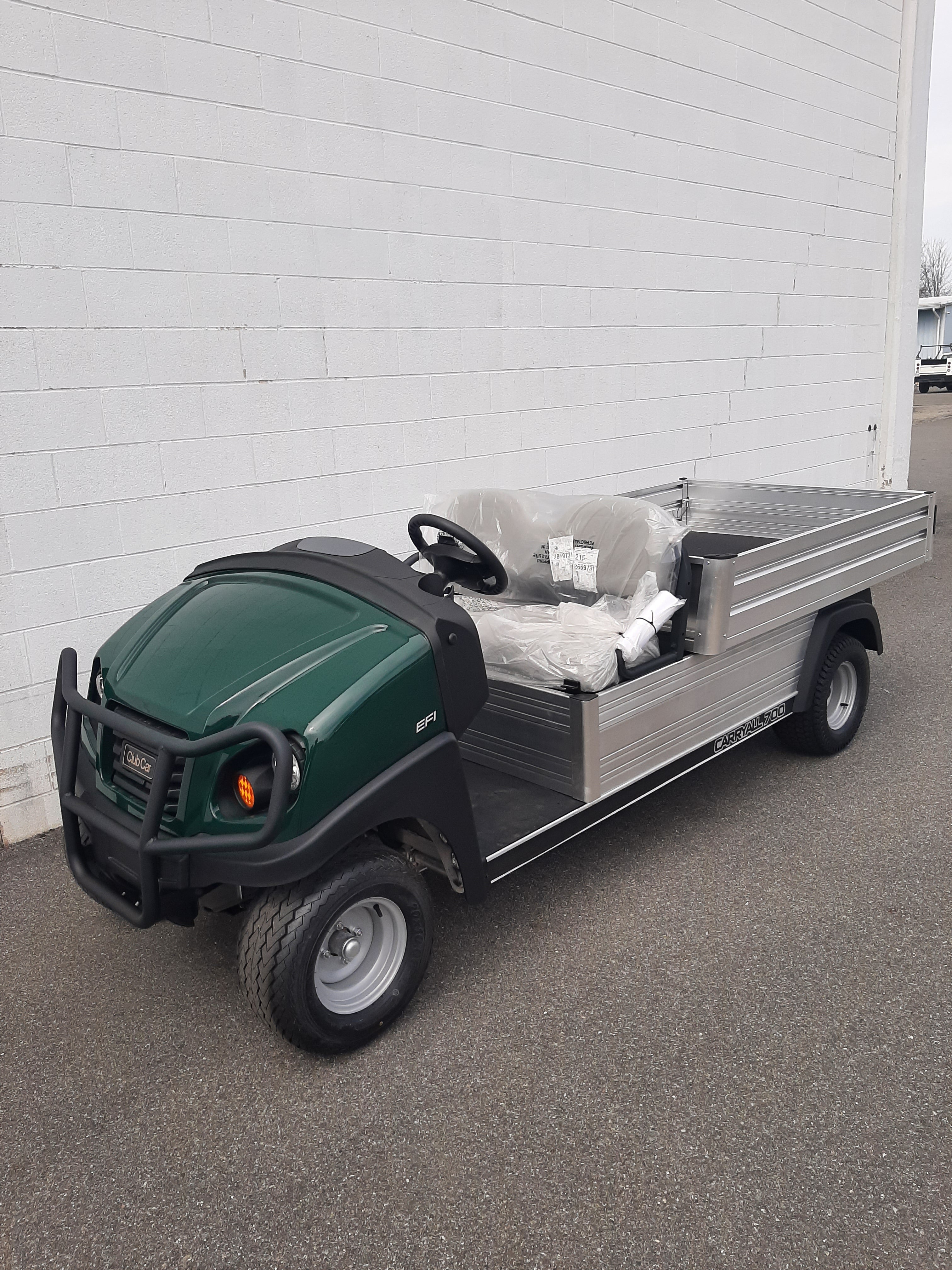 New 2024 Club Car Carryall 700 Gas 2 Passangers