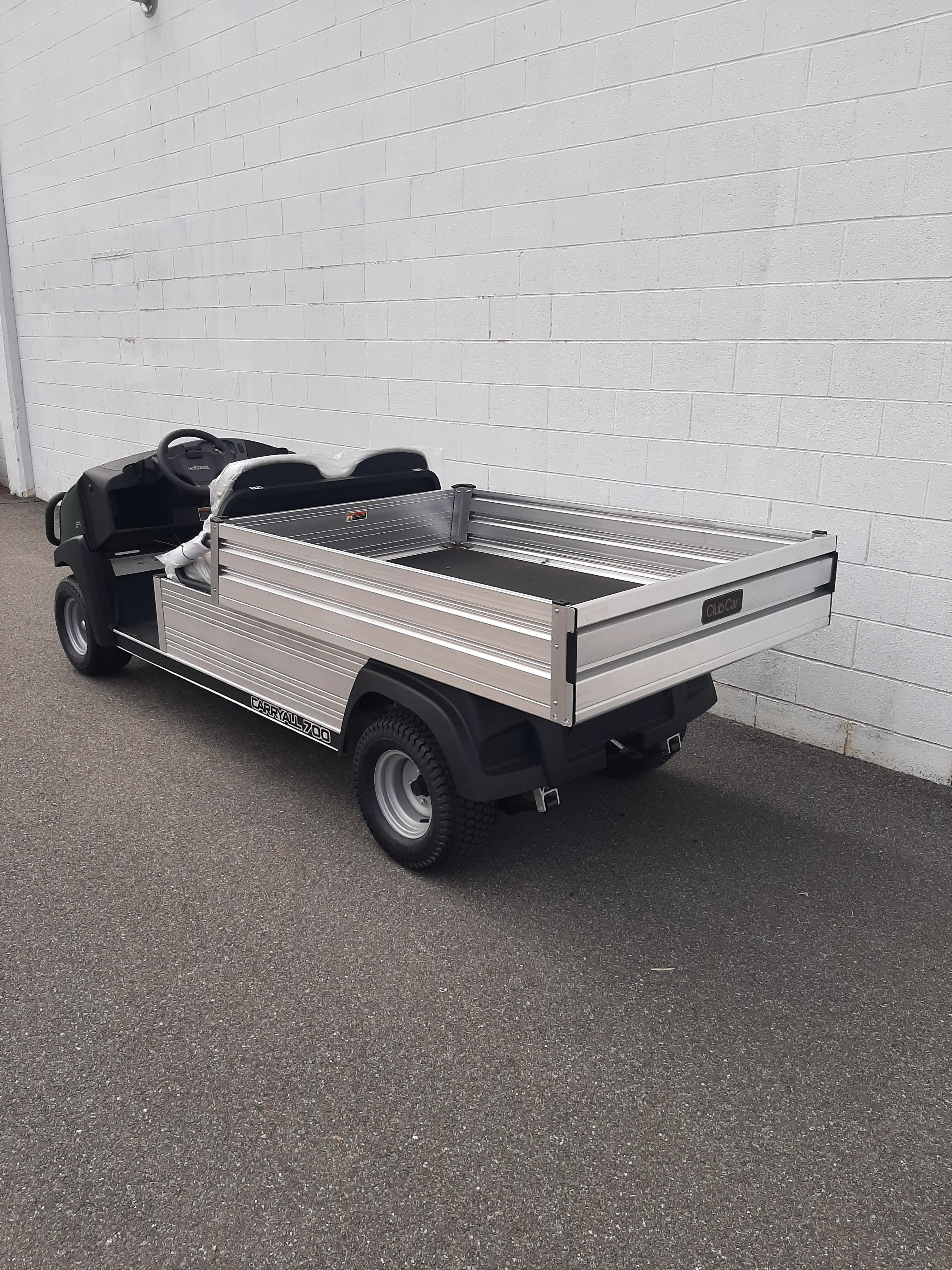 New 2024 Club Car Carryall 700 Gas 2 Passangers