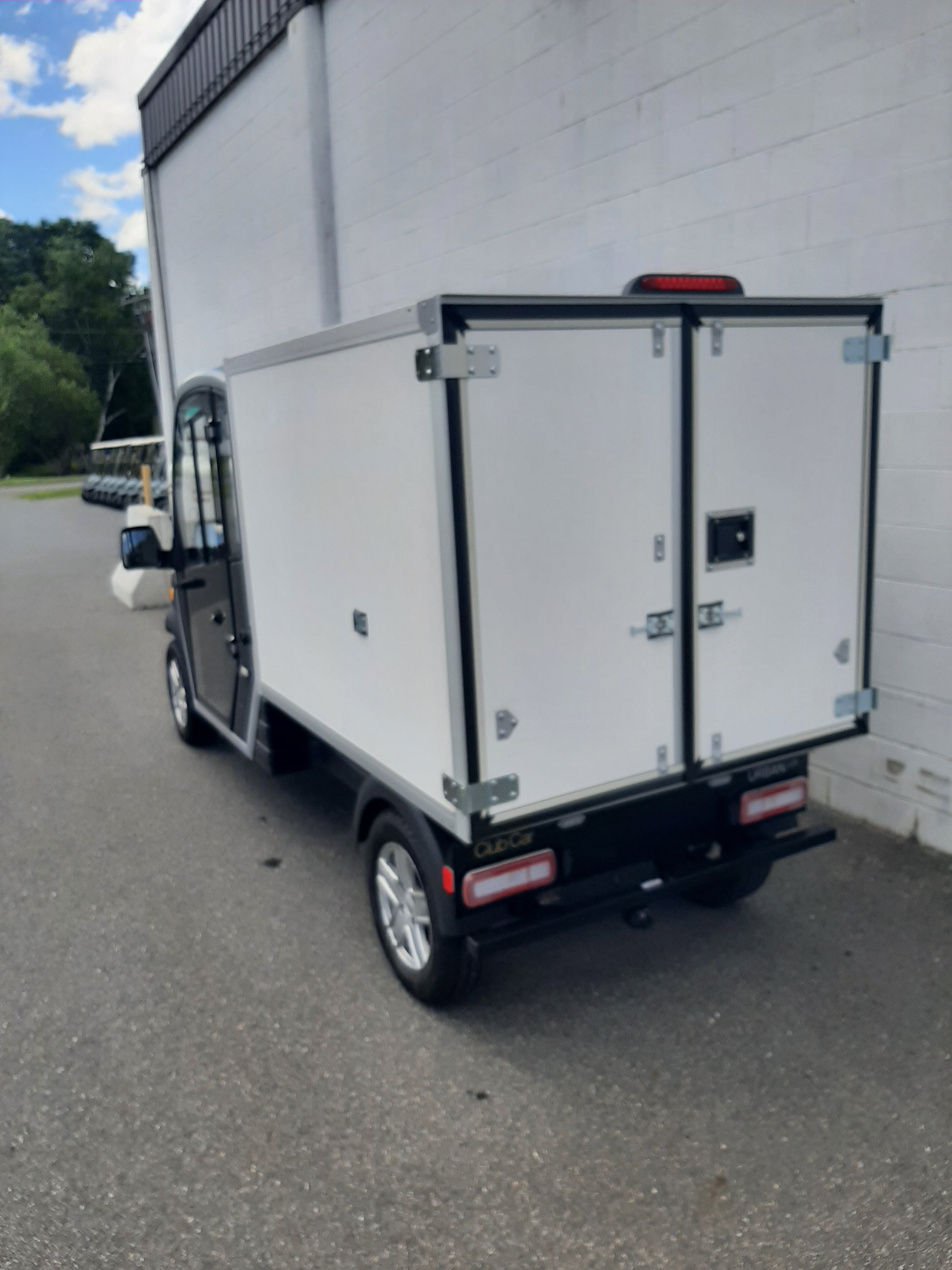 New 2023 Club Car Urban Lithium 2 Passengers