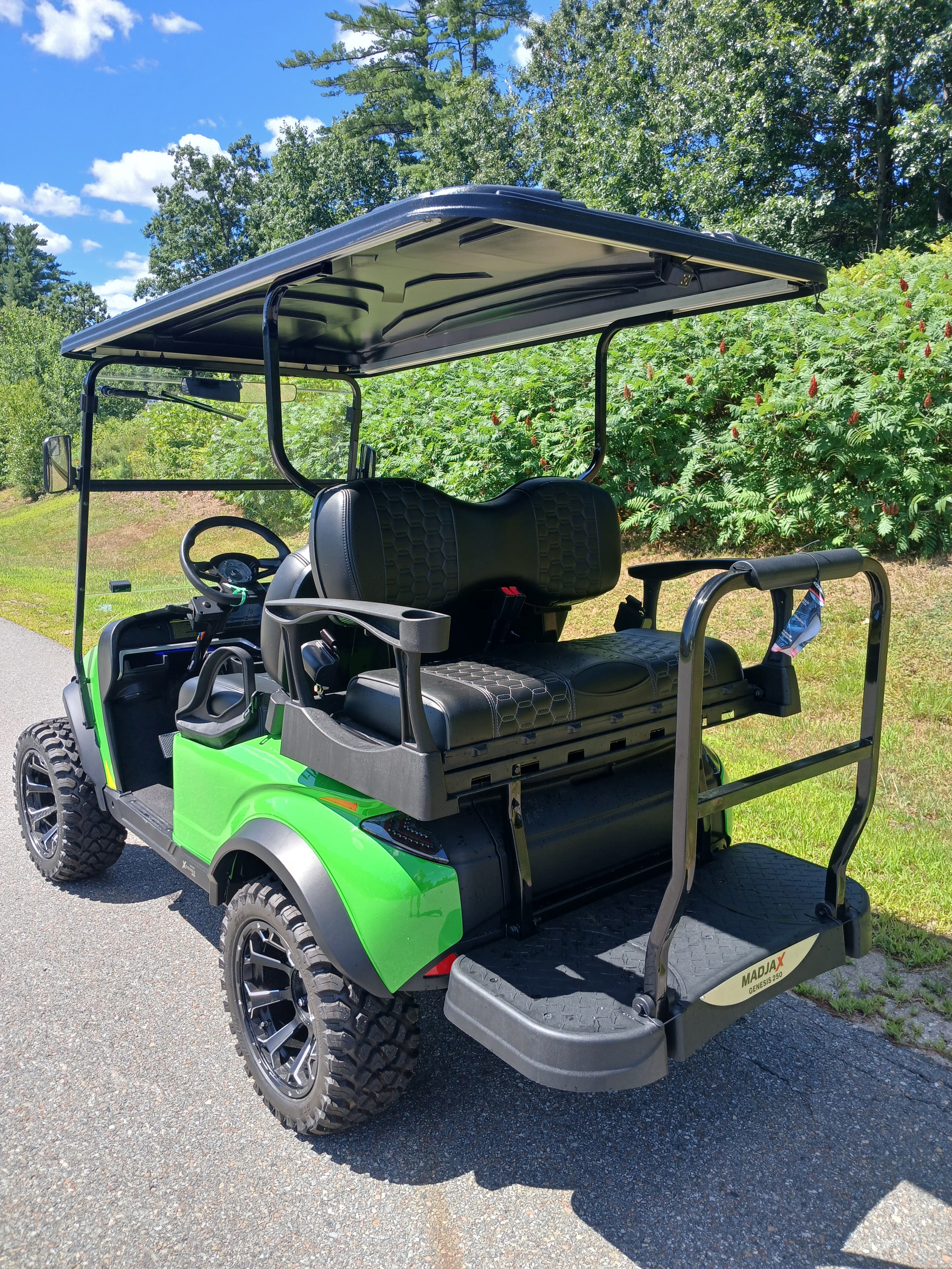 New 2023 Madjax XSeries Lithium 4 Passengers