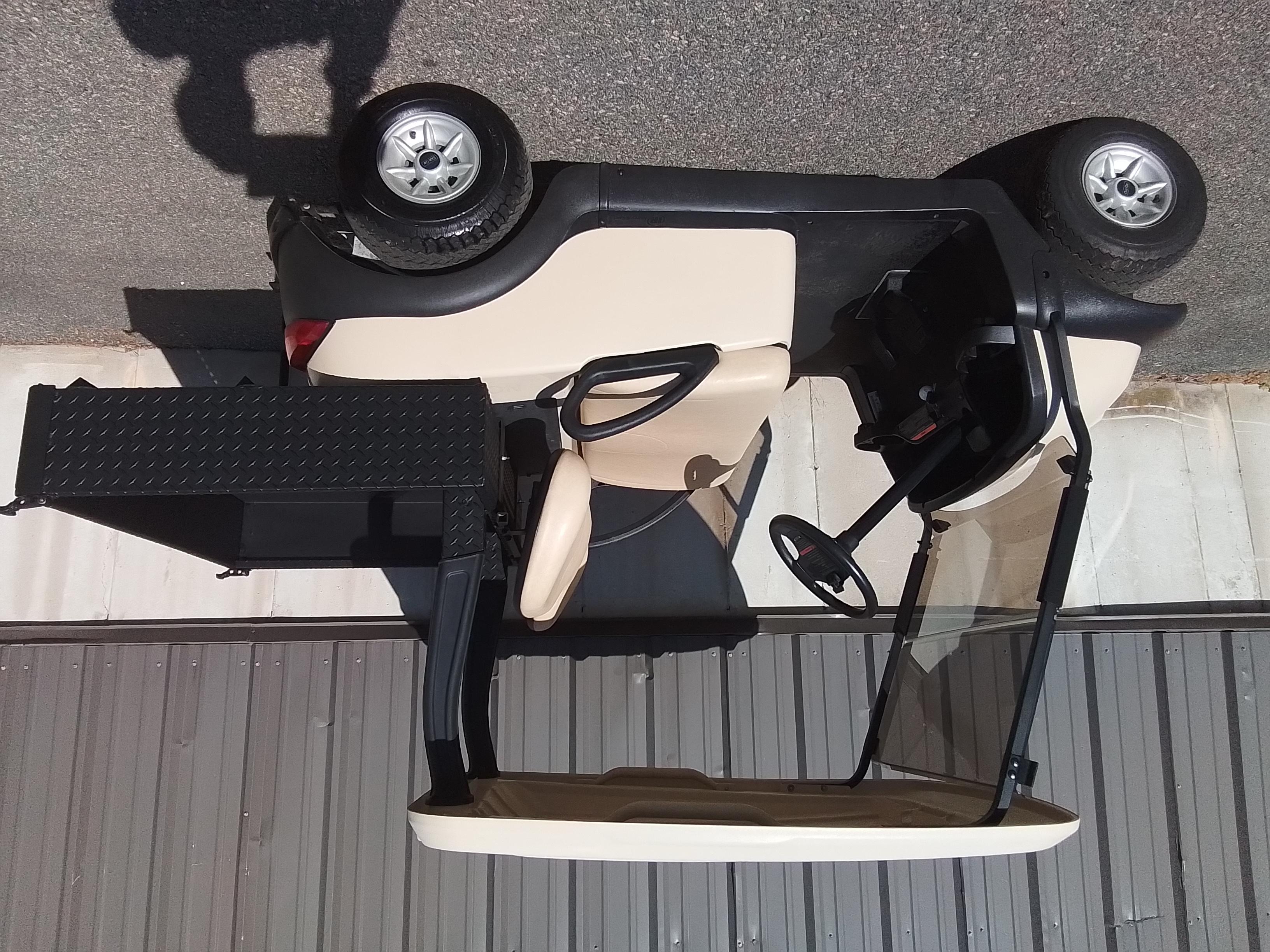 Used 2015 Club Car Precedent Gas 2 Passengers