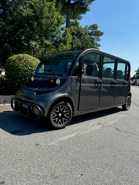 New 2024 GEM E6 Lithium 6 Passengers