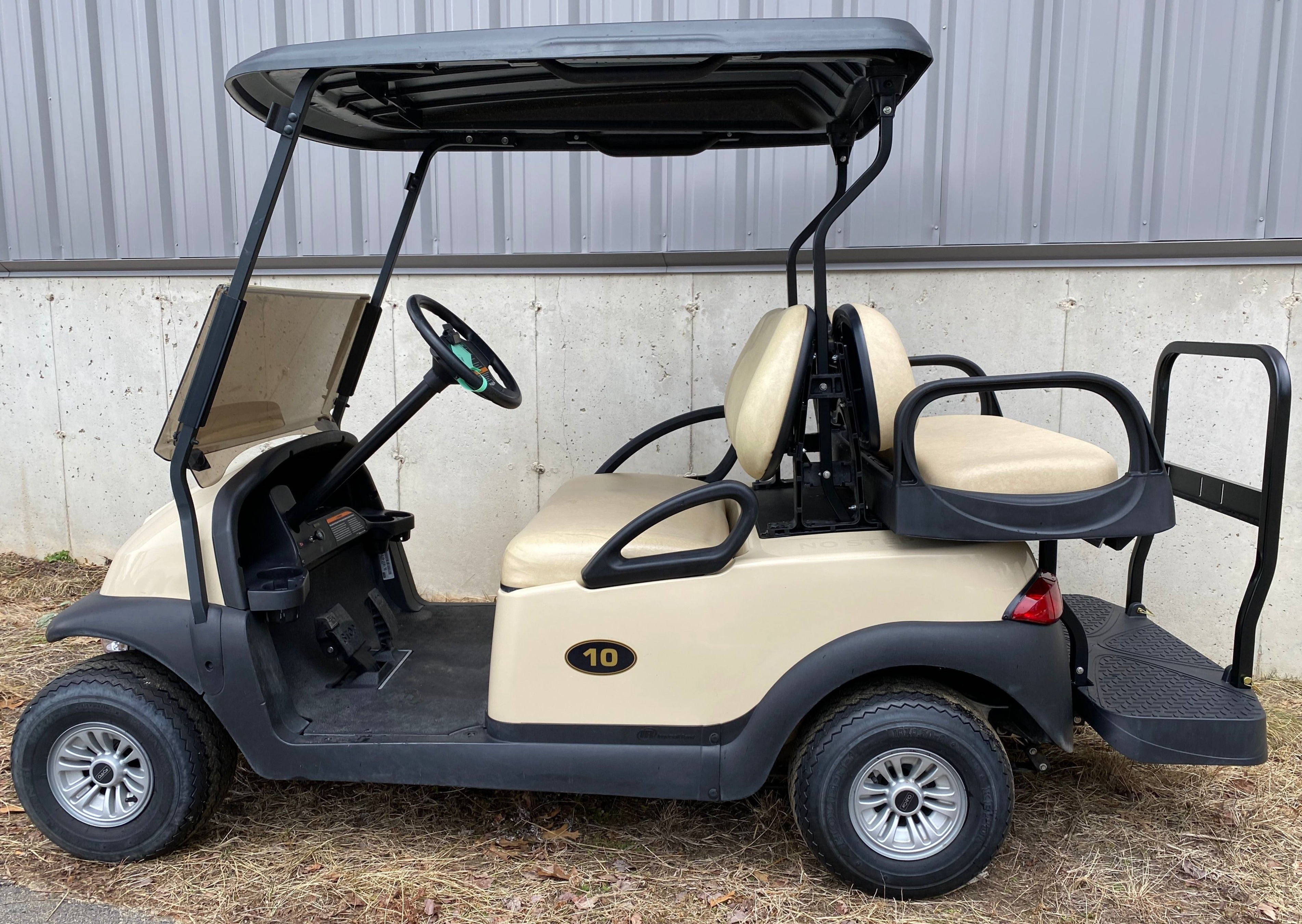 Used 2016 Club Car Precedent Gas 4 Passengers