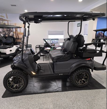 New 2025 Madjax XSeries GEN 2 Lithium 4 Passengers