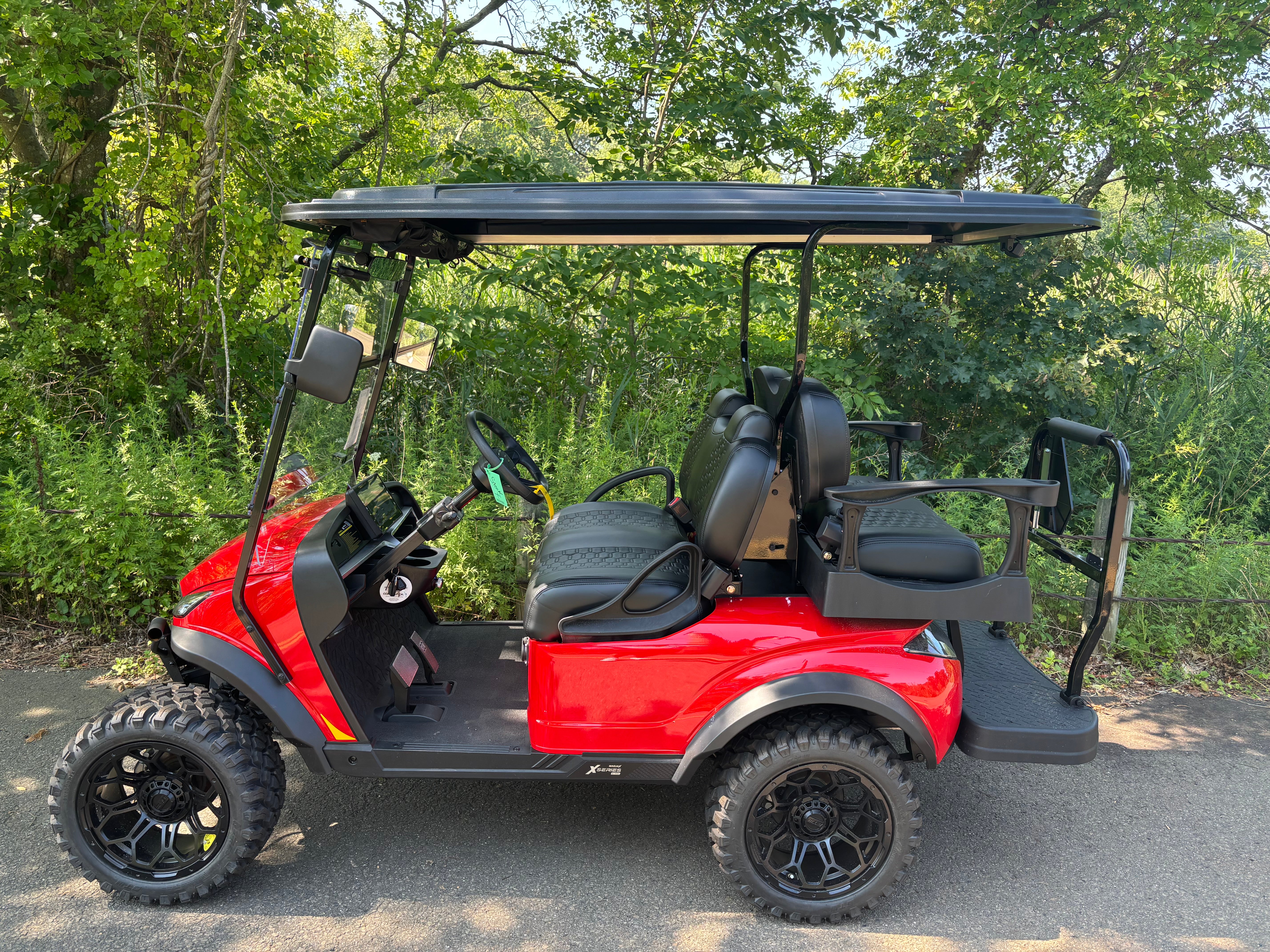 New null Madjax XSeries Lithium 4 Passengers