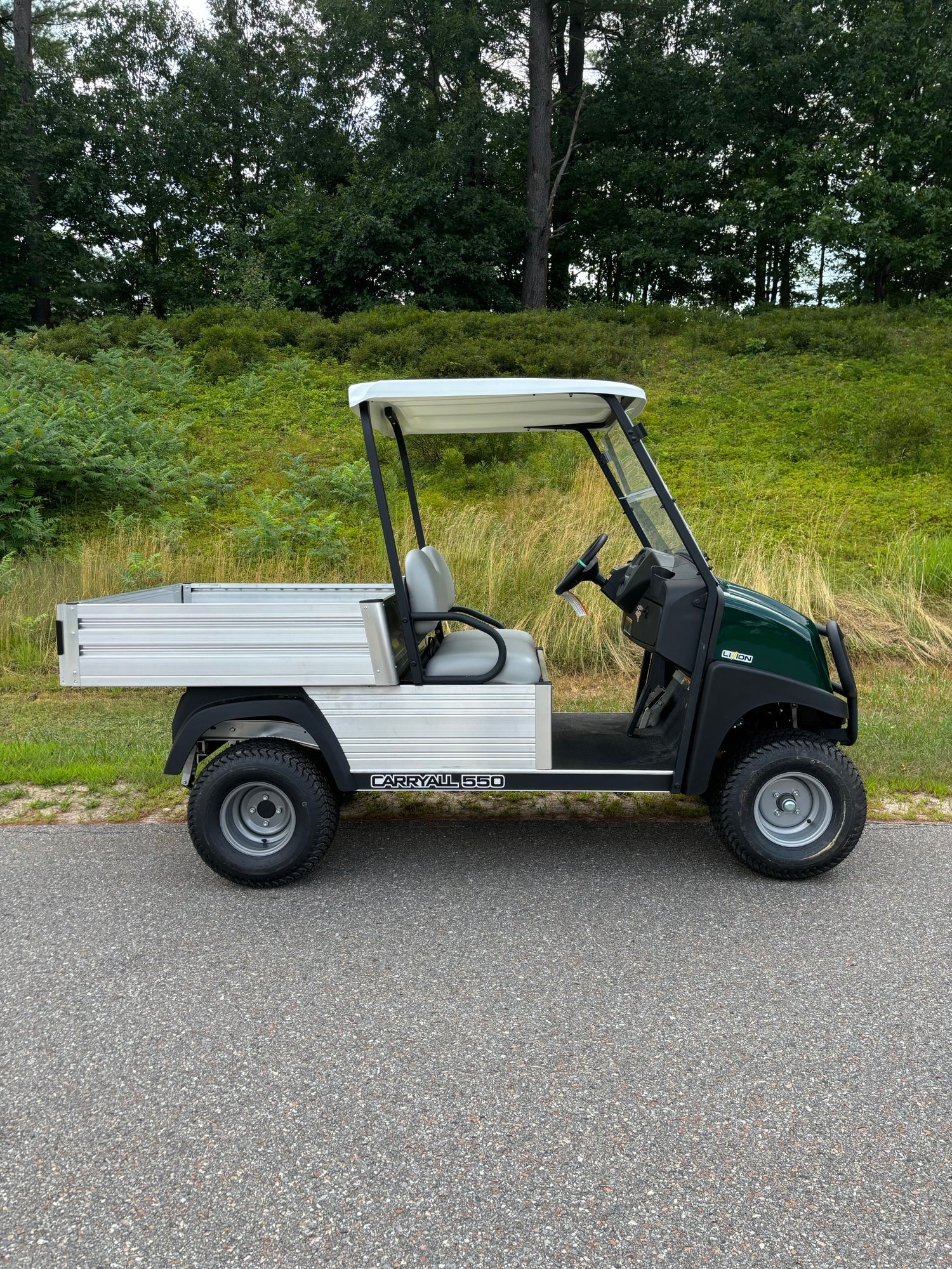 New 2024 Club Car Carryall 550 Electric LIO 2 Passengers