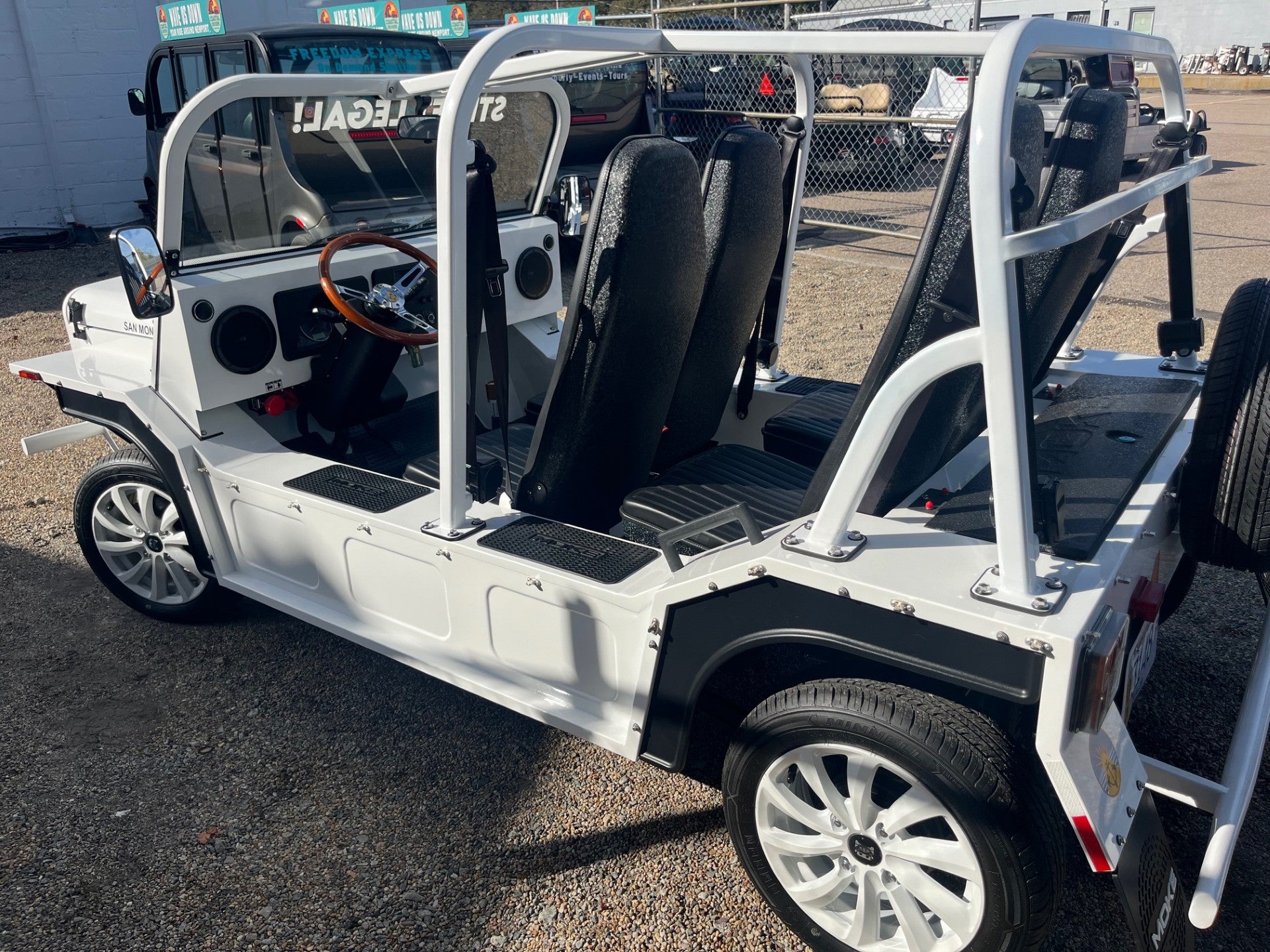 New 2025 Moke  Lithium 4 Passengers