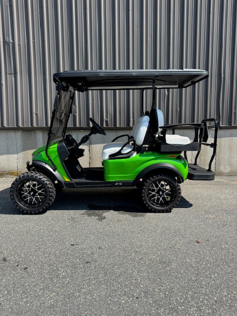 New 2023 Madjax XSeries Lithium 4 Passengers