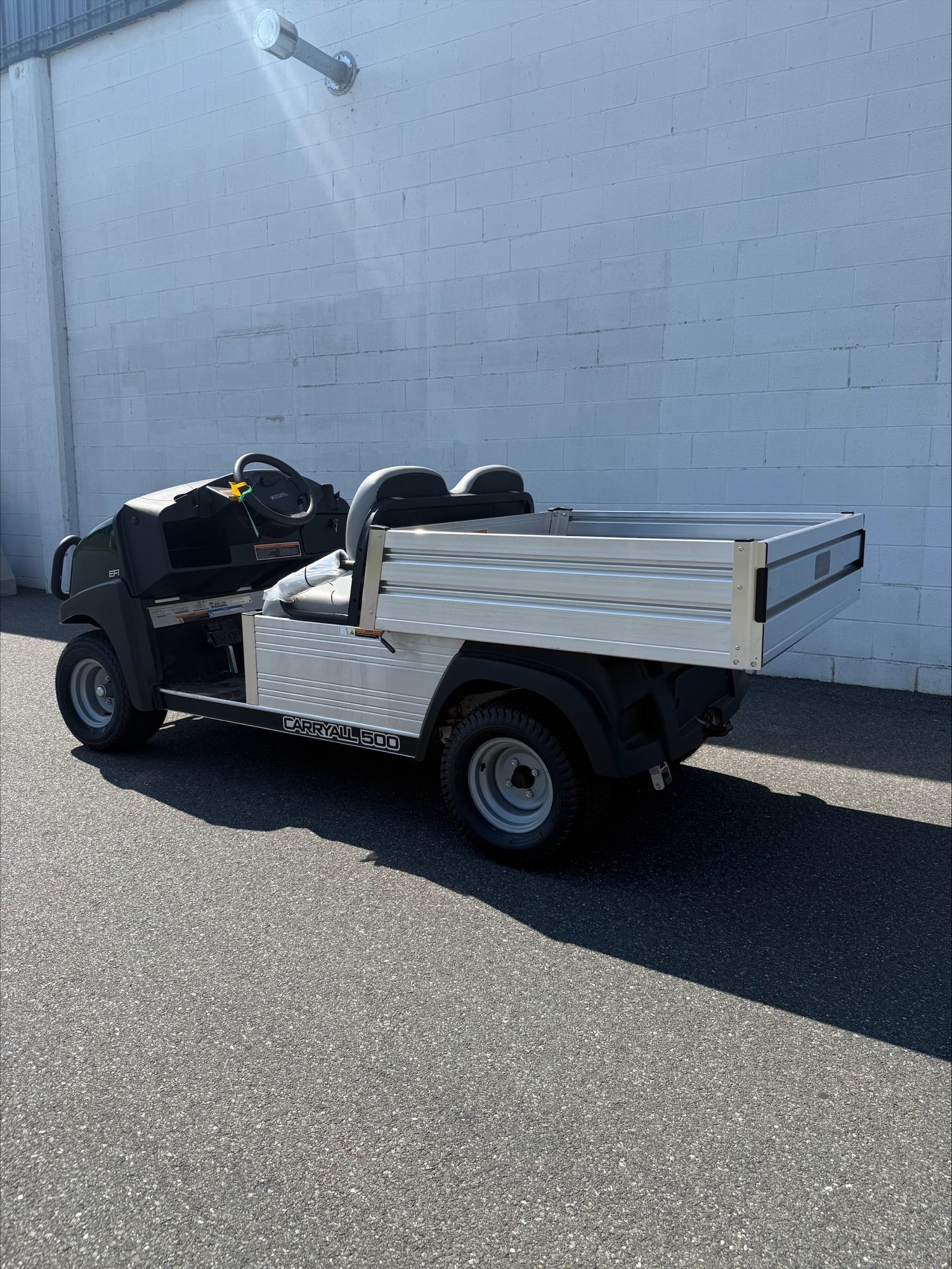 New 2025 Club Car Carryall 500 Gas 2 Passengers