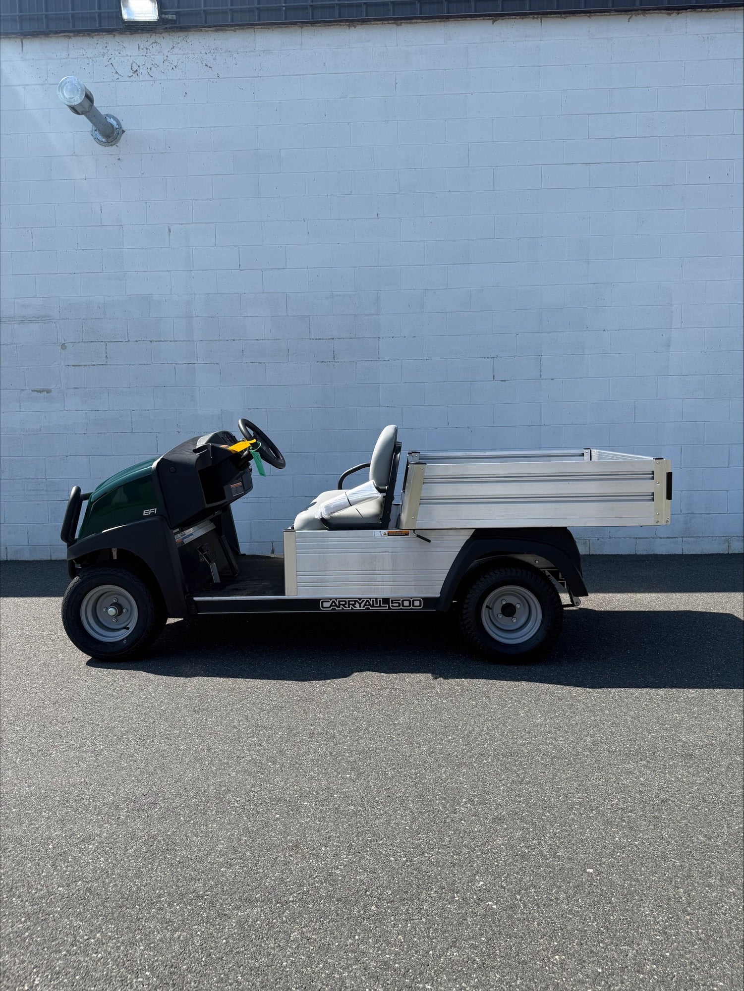 New 2025 Club Car Carryall 500 Gas 2 Passengers