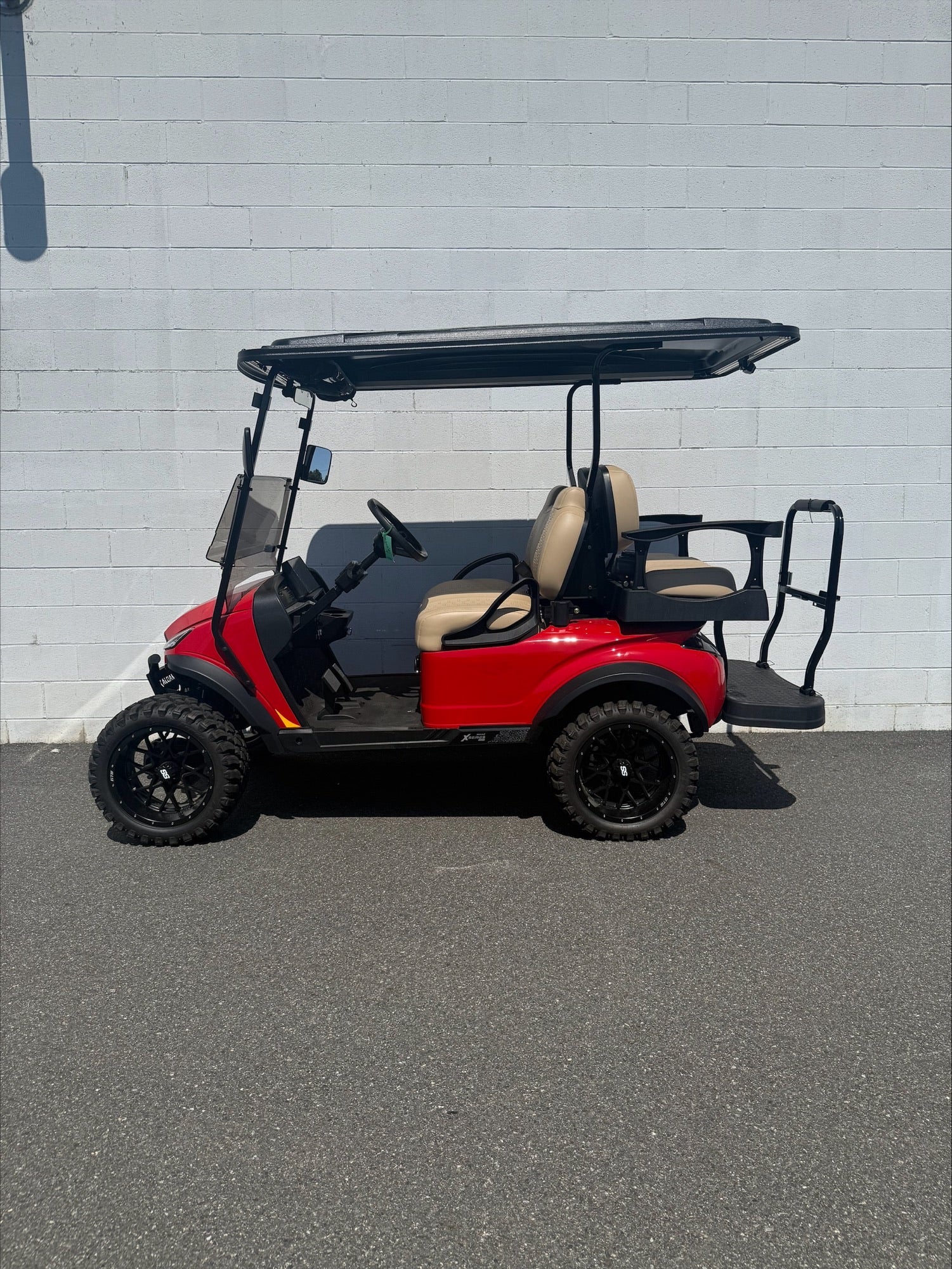 New null Madjax XSeries Lithium 4 Passengers